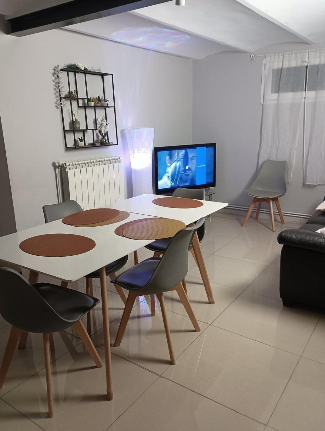Avec Piscine Et 3 Ideale Groupe * Marseille